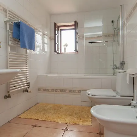 Holiday home Family House Lana Osor