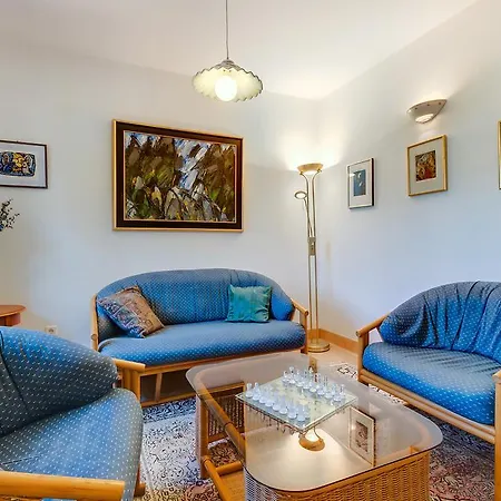 Family House Lana Osor