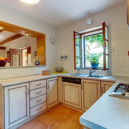 Holiday home Family House Lana